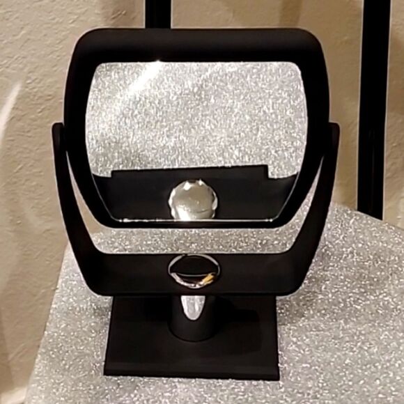 Danielle Creations Ultra Vue Distortion Free 10X Magnification Mirror - Picture 5 of 7